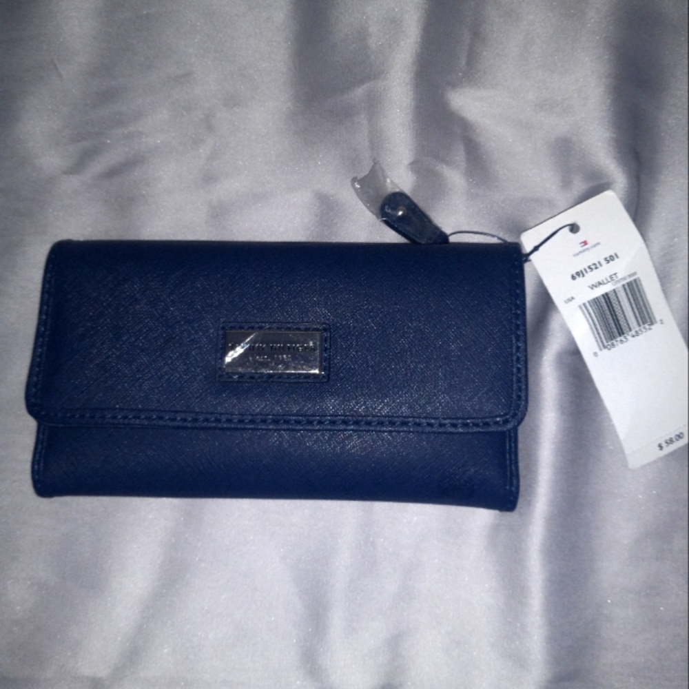 Tommy Hilfiger wallet